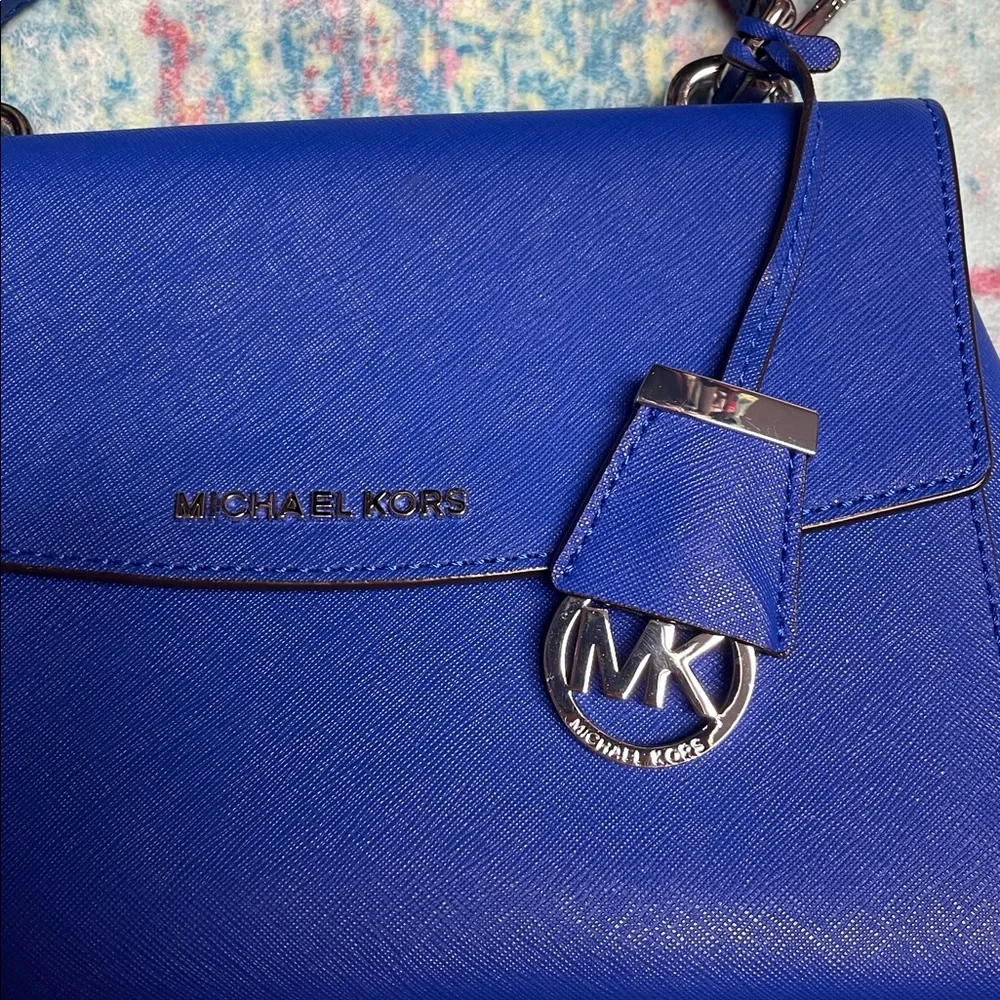 LIKE NEW! Michael Kors Royal Blue Crossbody Bag - Picture 3 of 8